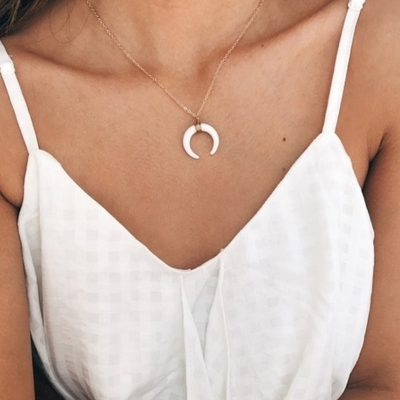 Laguna Niguel Jewelry - ✨New Boho Crescent Horn Pendant Necklace